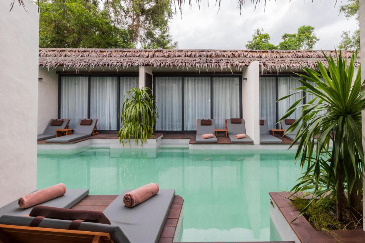 The Flow Samui Beach Resort Mae Nam Exteriör bild